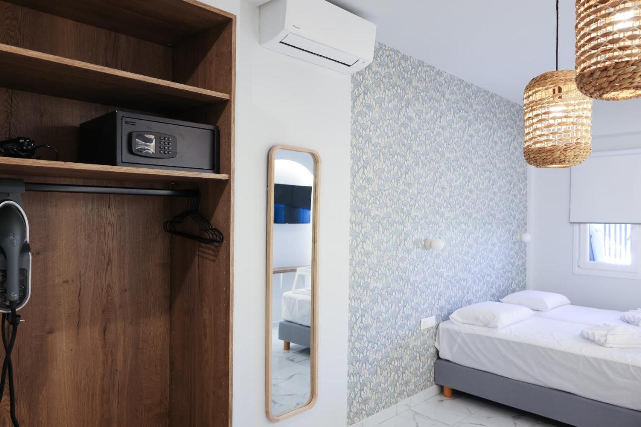 Uphill Unique Boutique Suites Skiathos Town Exterior foto